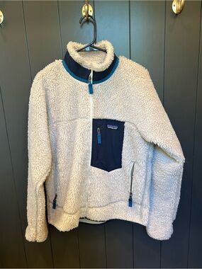 Patagonia Ivory Sherpa Jacket with Navy Trim